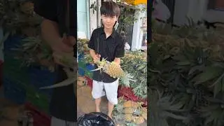 Amazing 0.6$ Sweet and Sour Pineapple - Cutting Skills