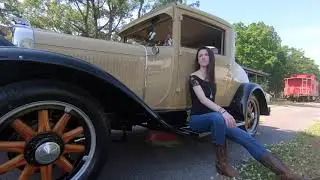 2022 Ridgely Car Show Calendar Shoot