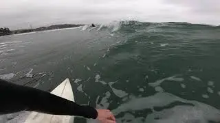 Surfing Monta&ntilde;ita , Ecuador