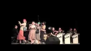 JEDU NOCI   SESTRY HAVELKOVY   LIVE