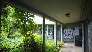 Exploring an ABANDONED SCHOOL!!! 