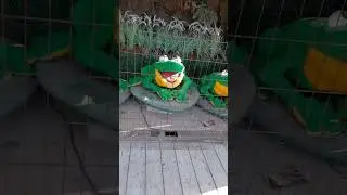 Frog Animatronics At Roca Berry Farm