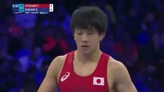 10 Minutes of Amazing Wrestling Takedowns