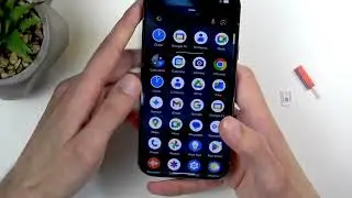 GOOGLE Pixel 10 Pro &ndash; How to Insert SIM Card and Use eSIM
