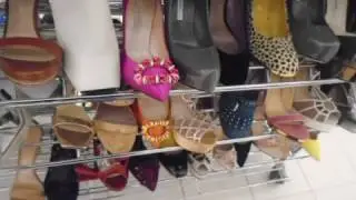 SHOES WINDOWSHOPPING
