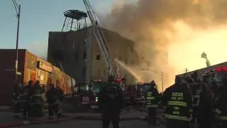 Front Wall Collapse at Chicago 5-11 Alarm at 2620 W. Nelson