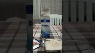 Cilt beyazlatıcı ve lekelerden temizleyici maske.Маска отбеливающее и очищающее от пигментных пятен.
