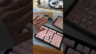 Unboxing my jelly keycaps 💓 #mechanicalkeyboard #keyboard #desksetup #shorts