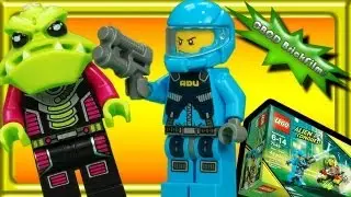 LEGO ALIEN CONQUEST Alien Striker 7049 build review
