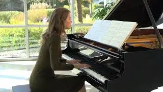 Poetic piano -  Alison Mathews - Landscapes Dawn Mist