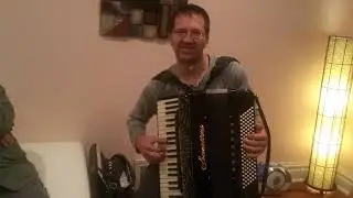 Serenellini harmonika i Vlatko
