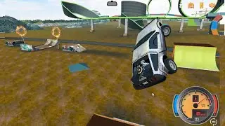 Playing Stunt Multiplayer Arena - Driving The DeLorean