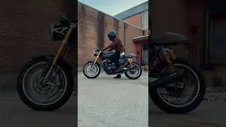 The Living Breed MC? #thruxtonr #gentlemanvlog #vlog #triumphmotorcycles #caferacer #sharkhelmet