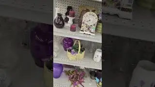 Buscando jarrón… y que creen?? 🤔🔮#goodwillhaul #thriftstorefinds 