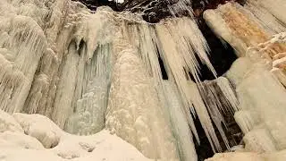 Tiffany waterfall- Winter Wonderland