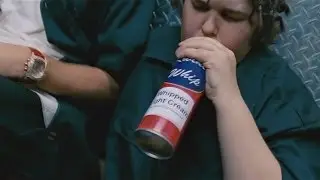 Waiting... (2005) Nick and T-Dog does Nitrous Oxide (N2O, Laughing Gas)