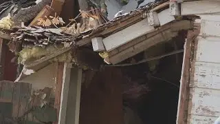 Veteran gets help after tree crushes home in Acres Homes