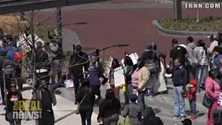 Workers at Nation's Top Hospital Strike for Fair Wages