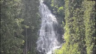 (FILM) Cascadele „Văii Rele” și Cascada „Zbuciumată”