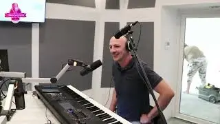 34. Mikrofonija feat. Ivan Stapić