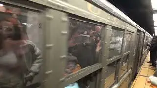 Lo-V 161 St-Yankees Stadium Bound Event Train leaving Grand Central-42 St