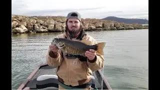 SEARCHING FOR WINTER SMALL MOUTH  || CHEROKEE LAKE ||
