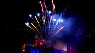 Feuerwerk Halloween 2021 auf Burg Frankenstein - Musiksynchrone Flammenshow mit Pyrotechnik