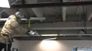 One-man operable wall track installation