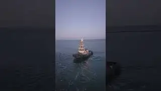 UNDOCKING MANOUVER DEPARTURE FROM LOADING PORT...smooth sail.