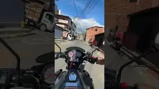 Yamaha SZR modelo 2024 🏍️