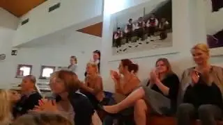 Petje in ples v Rozajanski kultürski hiši na Rávanci (Prato di Resia) v Reziji