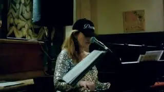 S&aacute;rk&ouml;zy Fanni - M&eacute;sz&aacute;ros Tam&aacute;s Medley