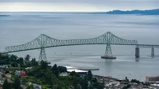 Driving over the Astoria-Megler Bridge (Southbound) - Oregon, USA・4K HDR