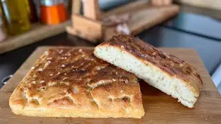 Amazing Italian FOCACCIA BREAD homemade with sourdough