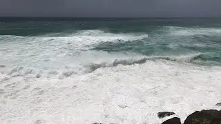 King Tide Ocean Swell - Snapper Rocks, Coolangatta NSW / QLD Border