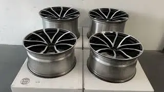 GS01 BRUSHED CARBON FLASH - WHEEL DESIGNERS&trade;
