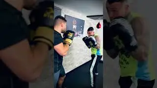 Partnerdrill 🥊 @coachferhat #boxen #boxing #timbumaye #viral #boxingdrills #zecplus