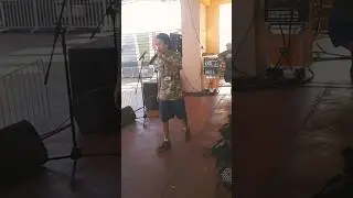 V&iacute;deo IN&Eacute;DITO de CANSERBERO CON CARLOS MOLNAR (Prueba de sonido en Arica, Chile)