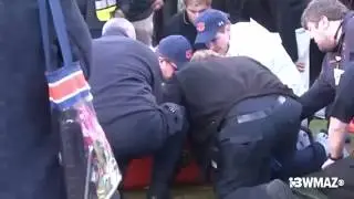 Photographer hit during Georgia-Auburn game