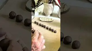 WHAT CAN YOU DO WITH SMALL BALLS ? #potteryforall