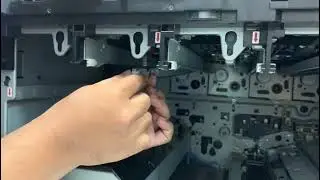 Oki C911 Removing LED Head Fixing 134: error 04  Part2/3