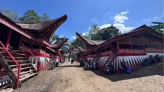 Mapasonglo' rambu solo Almh. Agnes Bassang Ta'bilangi' (Nenek Nancy) di Tongkonan Balabatu Ke'pe'
