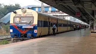 Diva - Roha MEMU Train Departing from Diva Junction Railway Station