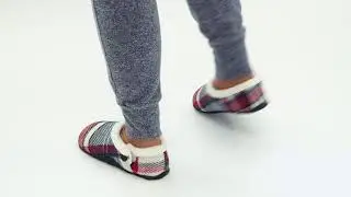 House Of Slippers Homeys HANNAH Ladies Check Slippers Blue/Red/White