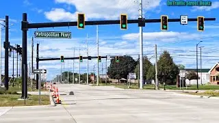 New Talking Pedestrian Traffic Lights After Reinstall | Metro Parkway & Mound Rd