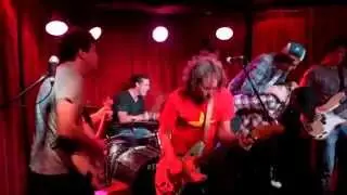 Royal Chant - Sea Chanty (Live) Brighton Up Bar 8/1/15