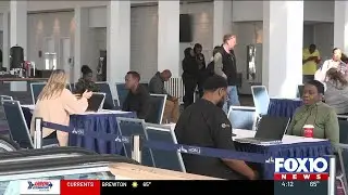 Mobile Convention Center hosts job fair for those looking to make some extra holiday cash