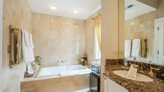 Harvey House Bed & Breakfast | Chicago (IL), United States | Hotel Review 🏩