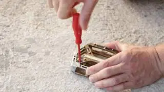 S07E03 - Replace the Broken Pedal Pin - Quick Tip