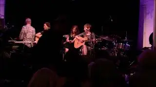 Inwijding Ad van Meurs Zaal 't Rozenknopje deel 3 The Very Girls